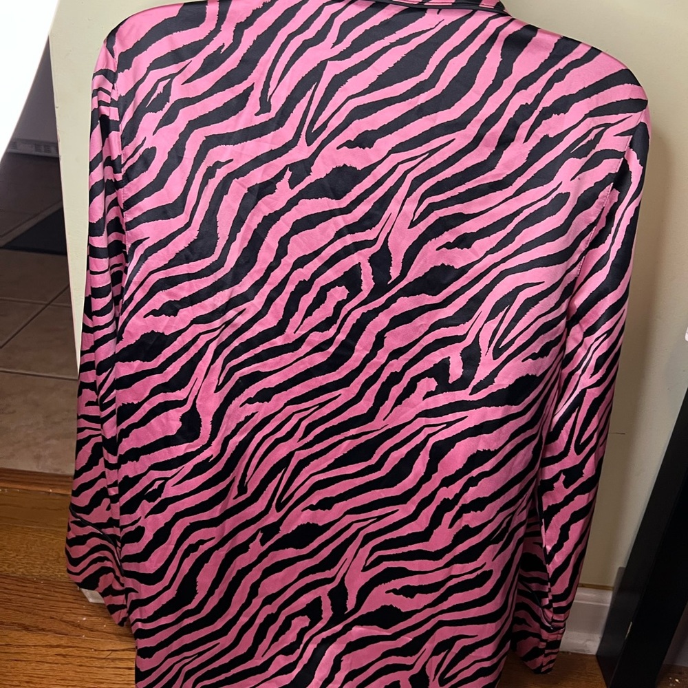 Victoria’s Secret women pajamas top. Size Xs - Picture 3 of 12